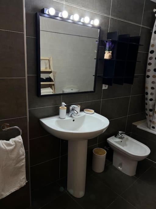 Piso Con Terraza A 5 Min Del Mar Apartment Alcanar Luaran gambar
